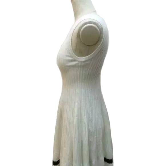 TIMELESS CLASSIC CHANEL LOGO FLARE RIBBED KNIT MINI DRESS 38 - Picture 5 of 8